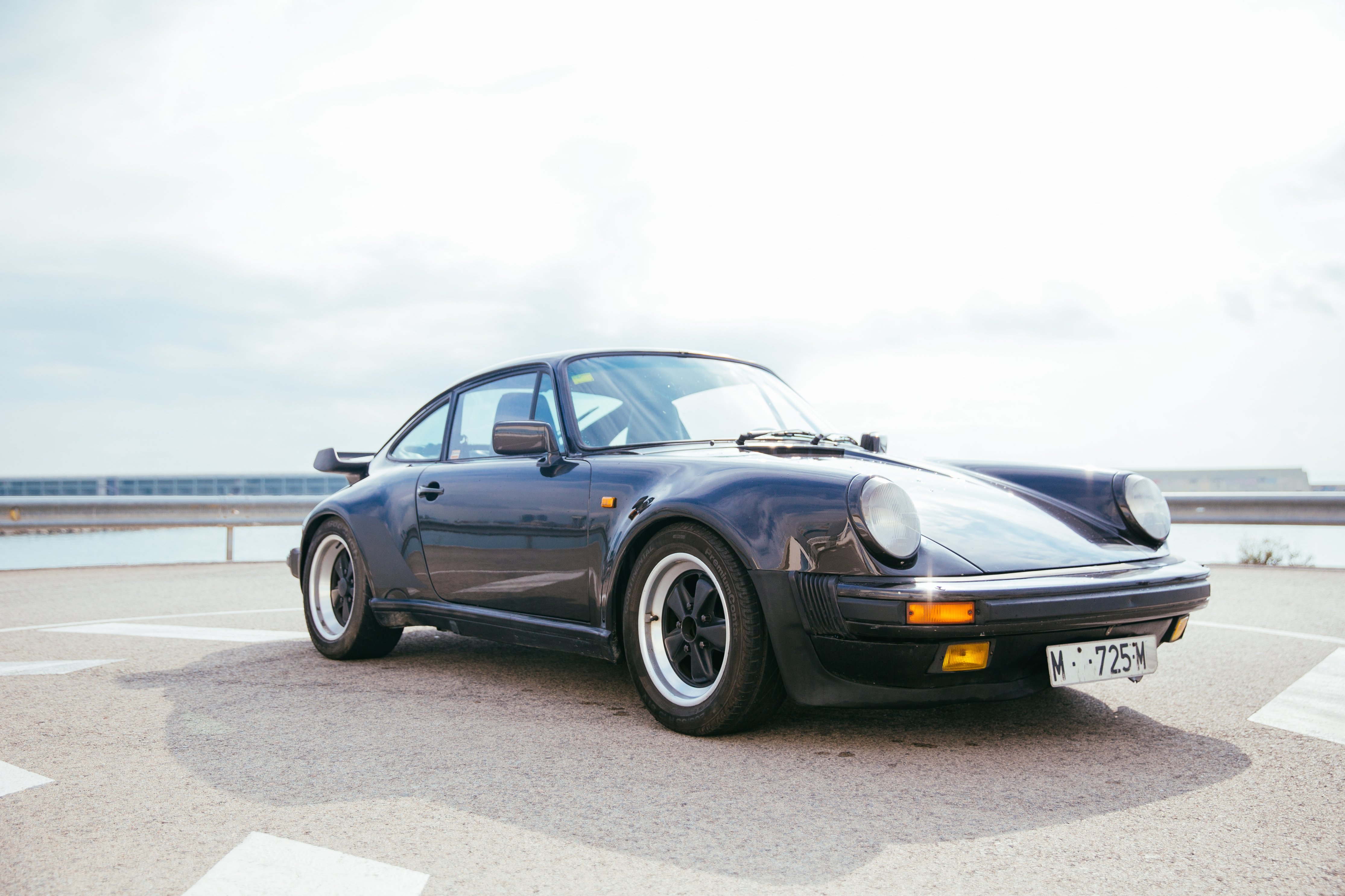 Classic black Porsche 911